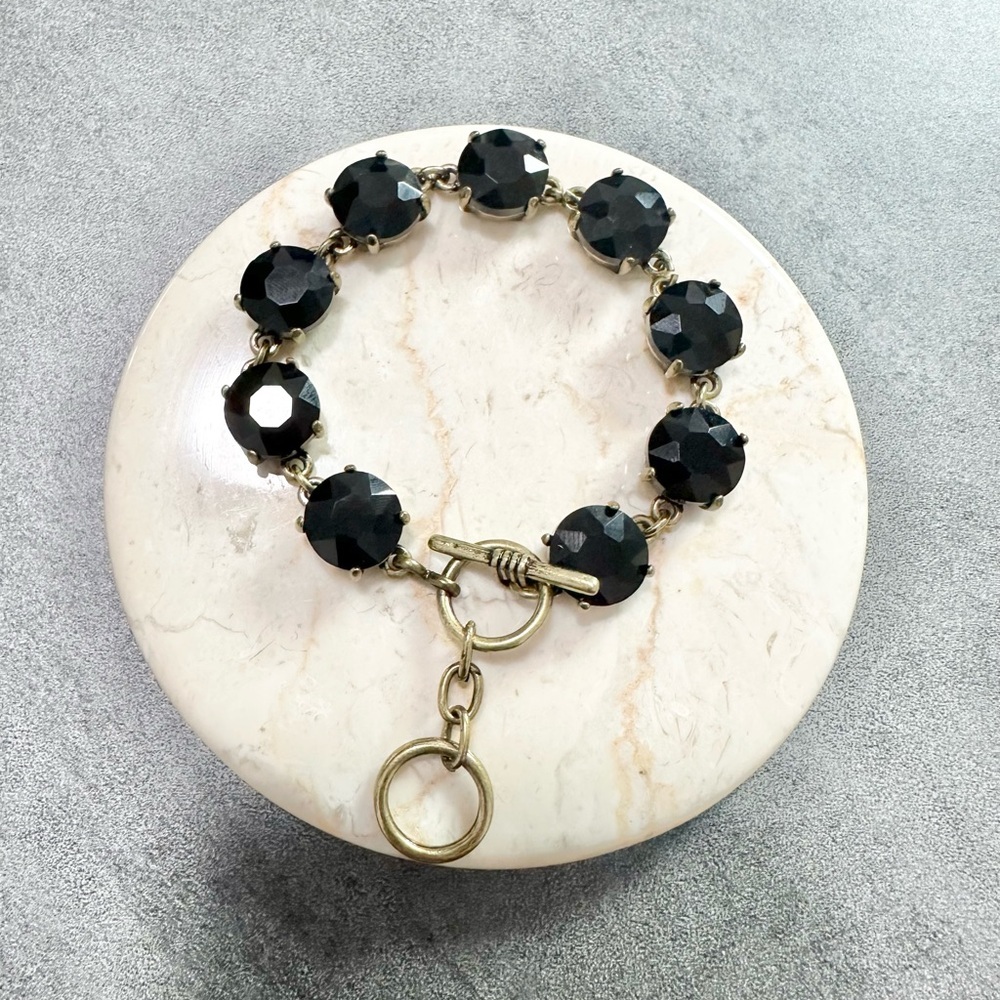Black Round Large Faceted Crystals Link Toggle Antique Gold Tone Bracelet